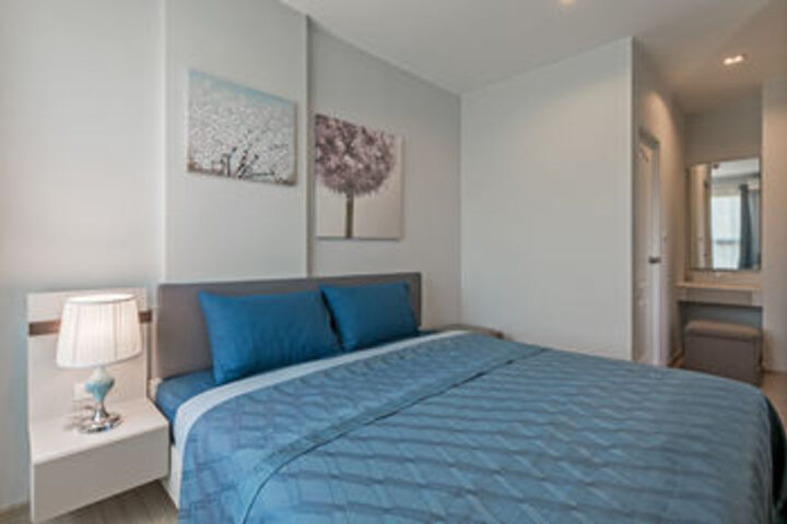 Room 12 of 30