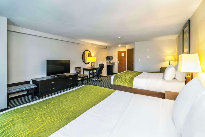 Room 7 of 35
