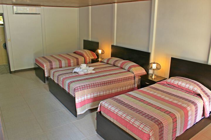 Room 17 of 117