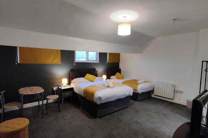 Room 8 of 38