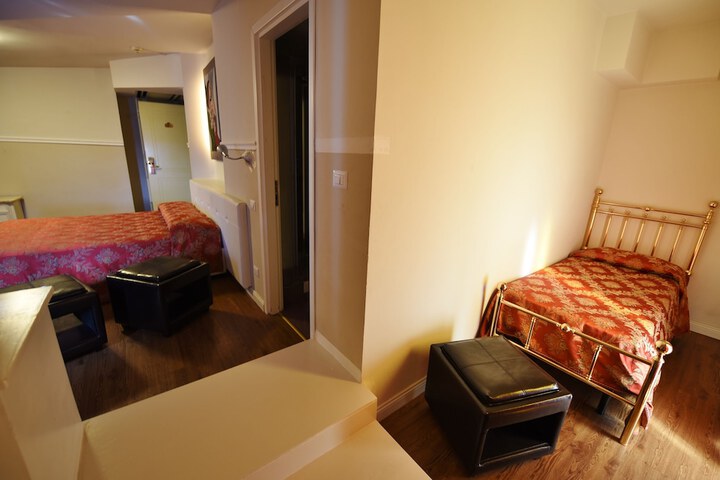 Room 18 of 35