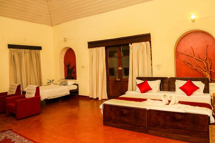 Room 14 of 53