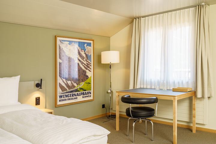 Room 25 of 67