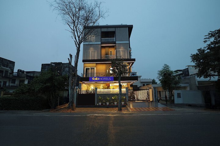 Fabhotel Inn of Joy