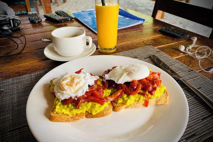 Breakfast/Coffee Service 27 of 41