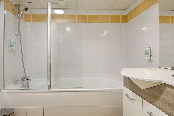 Bathroom Interior Photo
