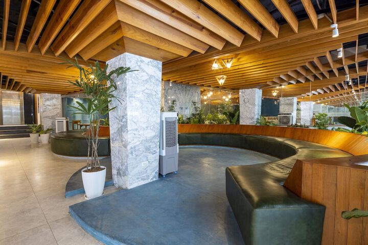 Hotel Interior 6 of 58
