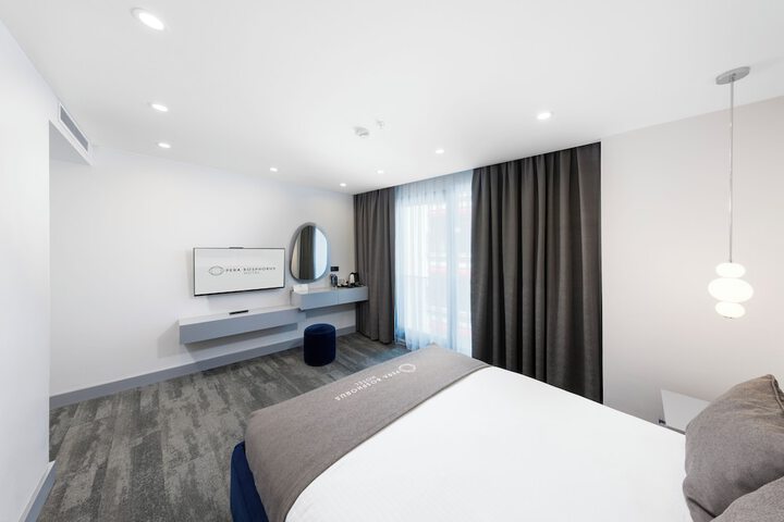 Room 34 of 66