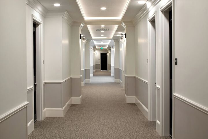 Ballroom/Hall 68 of 85