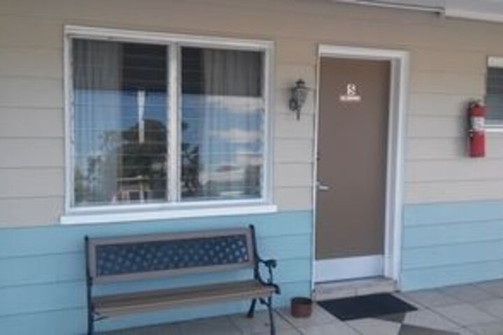 Property Grounds 27 of 38