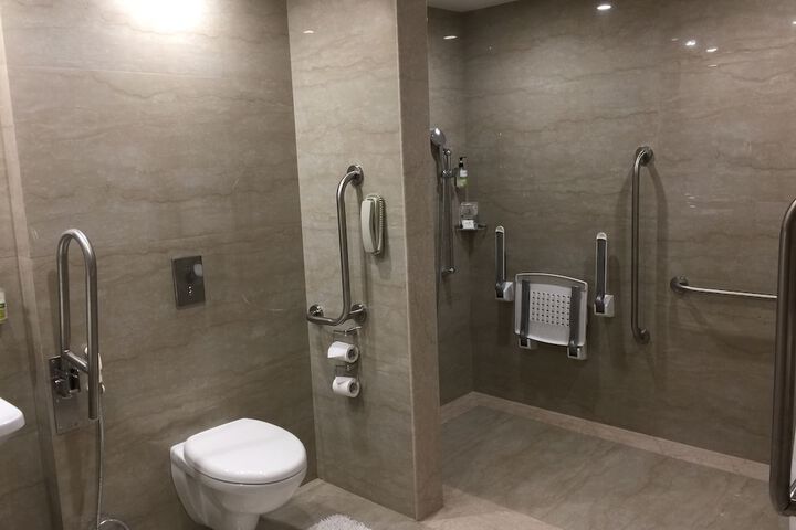 Room 8 of 23