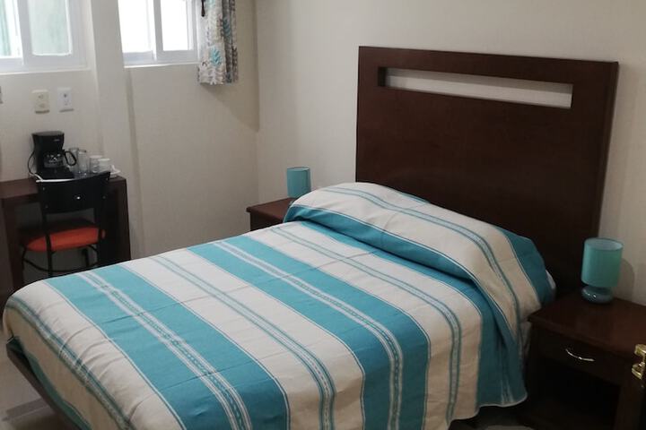 Room 10 of 40
