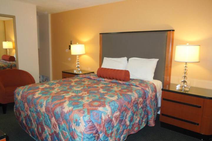 Room 34 of 49