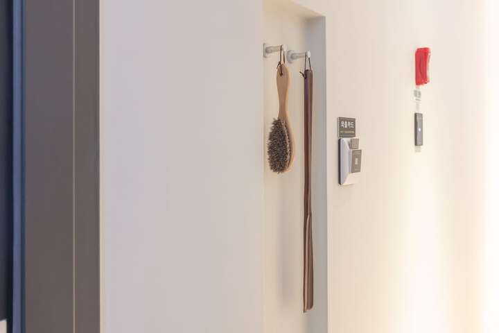Room 21 of 110