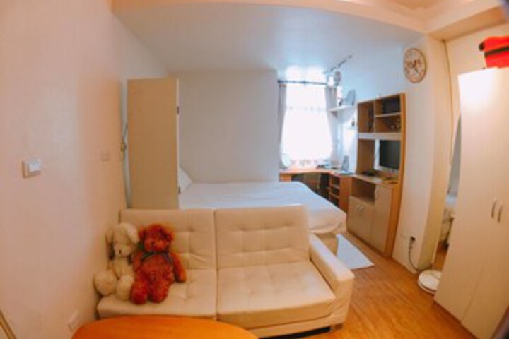 Room 29 of 45
