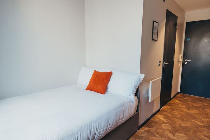 Room 33 of 56