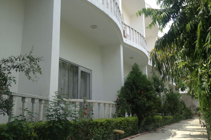 Terrace/Patio 12 of 33