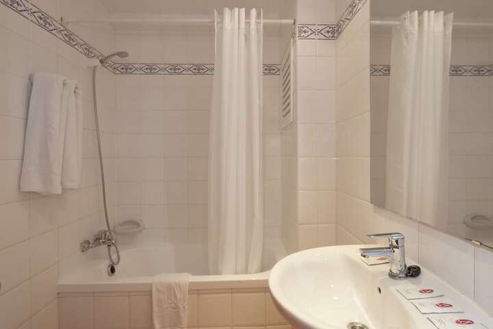 Clean Restrooms