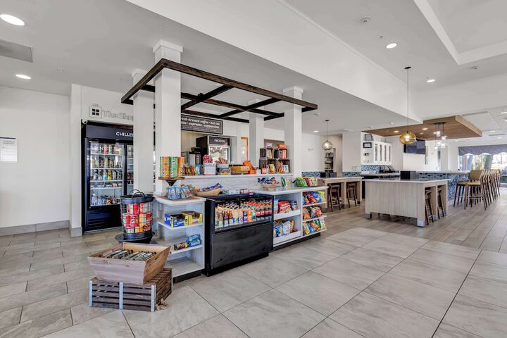 Snack bar