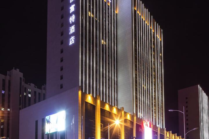 Hotel 40 of 44