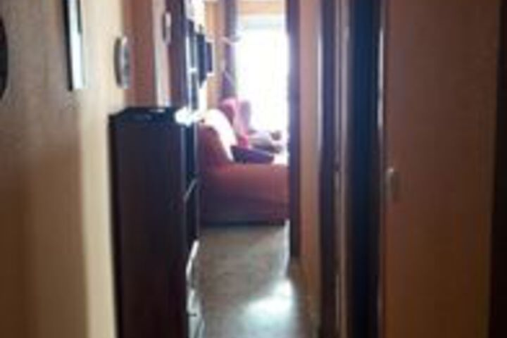 Room 25 of 33