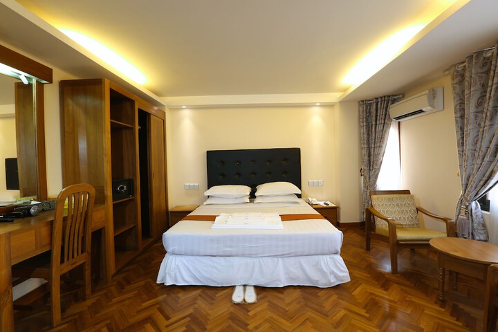 Room 18 of 72