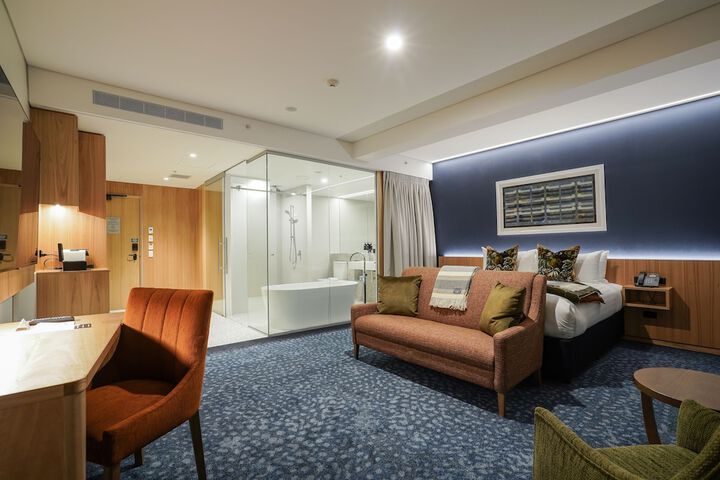 Room 9 of 39