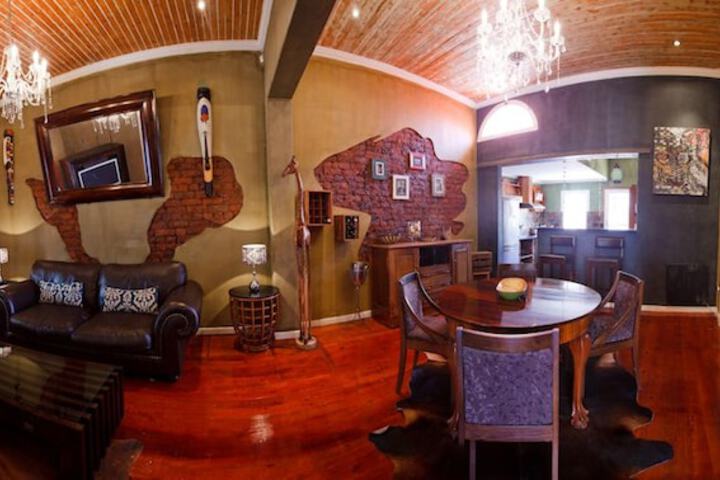 Room 2 of 139