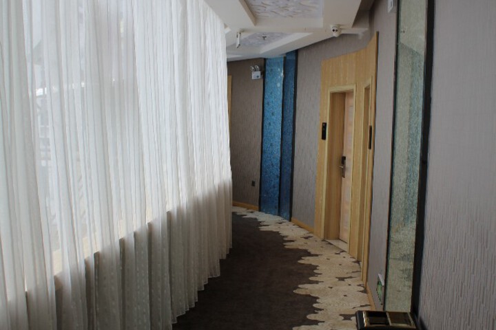 Hotel Interior 10 of 29