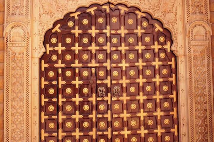 Hinduja Haveli