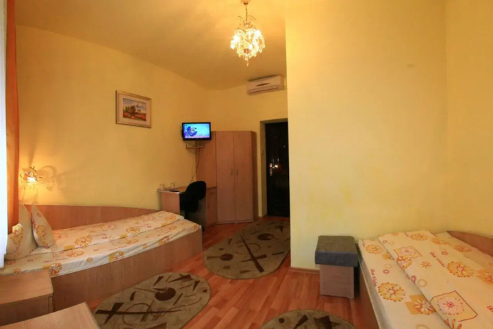 Room 2 of 12