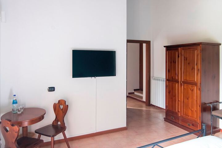 Room 15 of 41