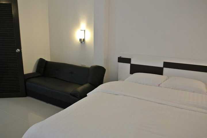 Room 14 of 41