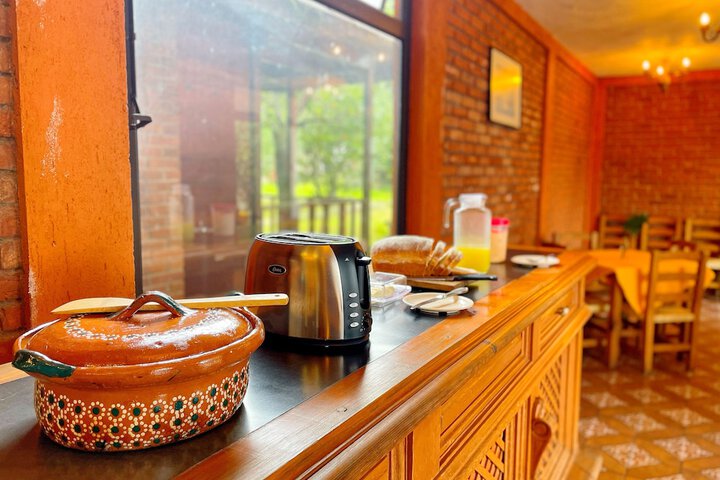 Breakfast/Coffee Service 84 of 99