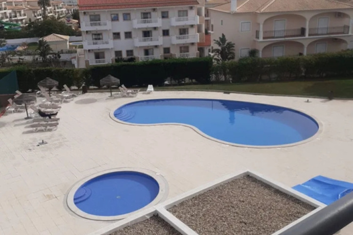 Pool 8 of 13