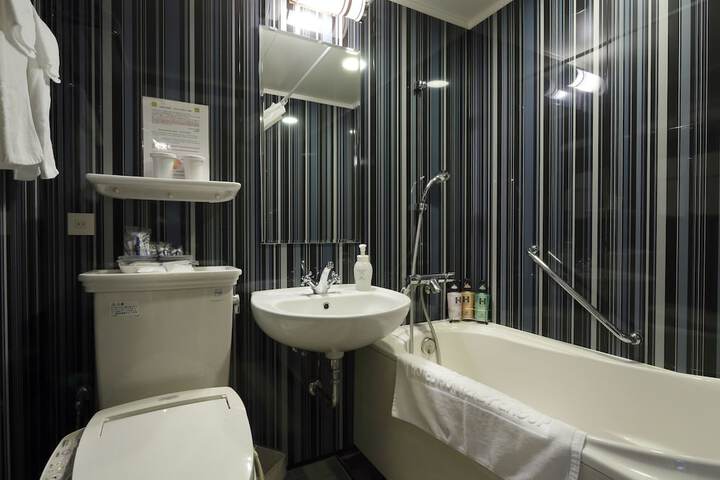 Bath Interior