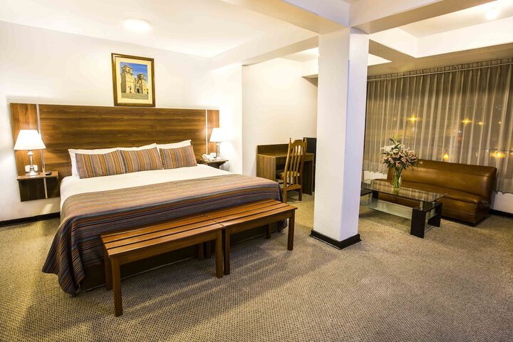 Room 6 of 49