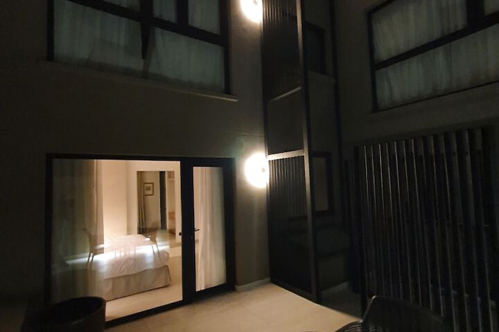 Hotel 55 of 64