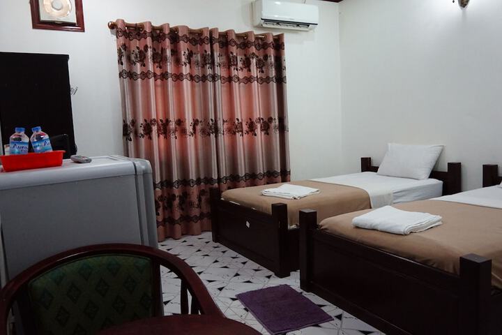 Room 5 of 23