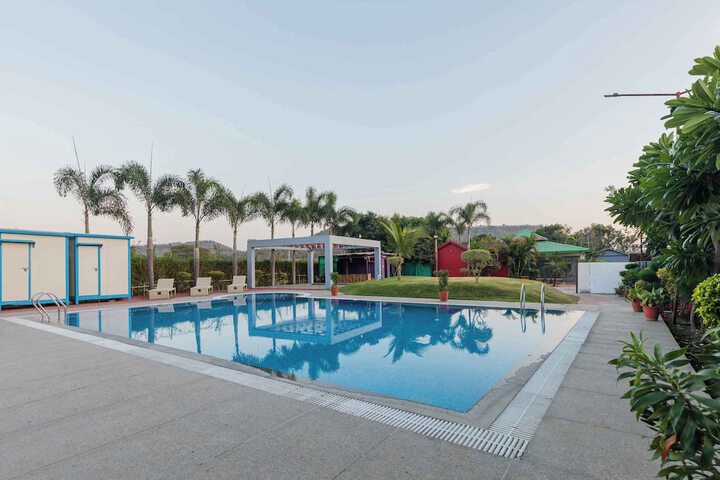 Pool 9 of 26
