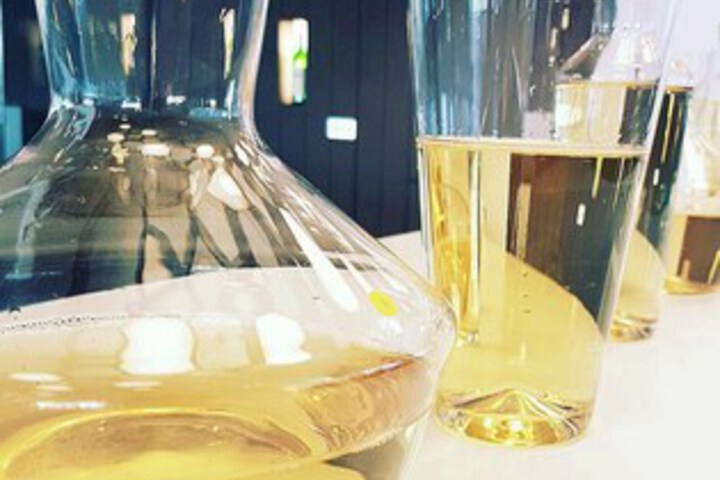 Lounge 67 of 79