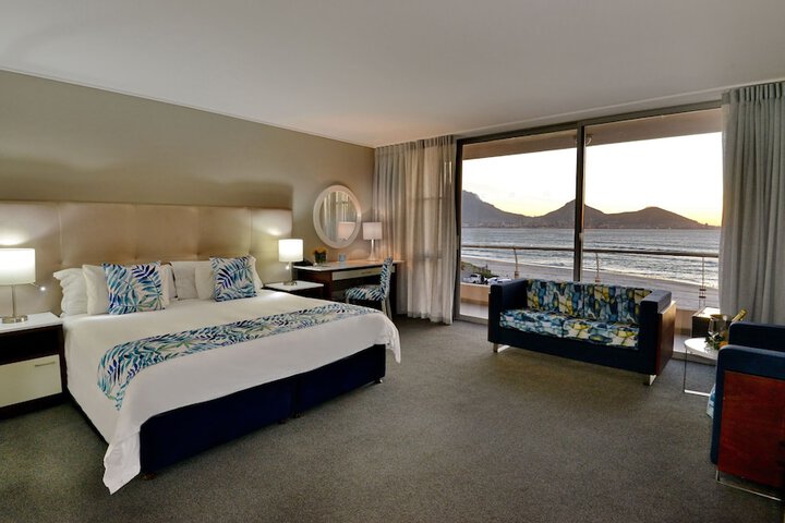 Room 25 of 123