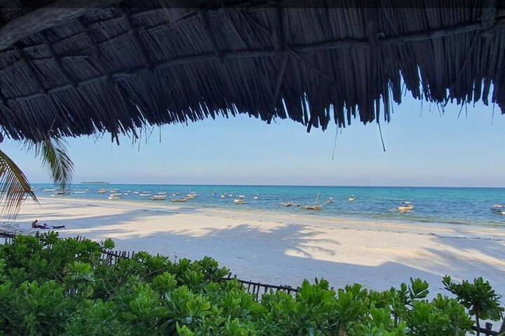 Beach 5 of 6