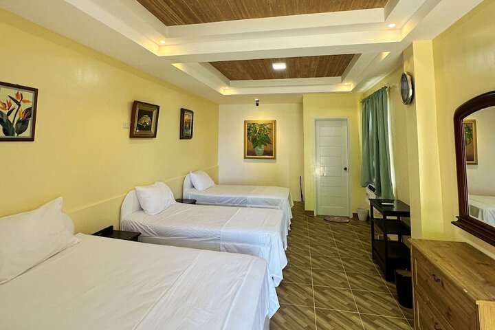 Room 6 of 72