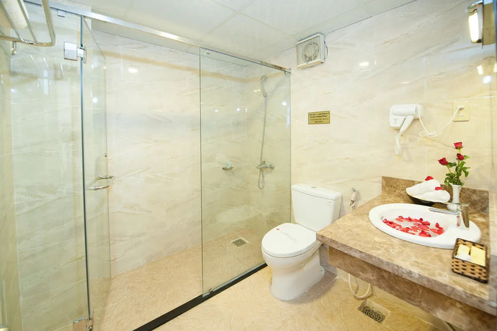 Clean Restrooms