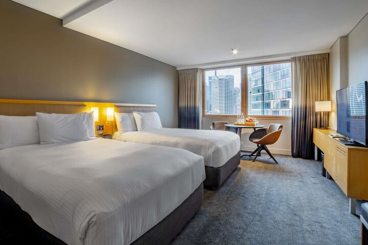 Room 29 of 220