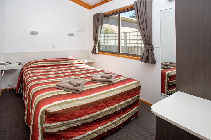 Room 12 of 73