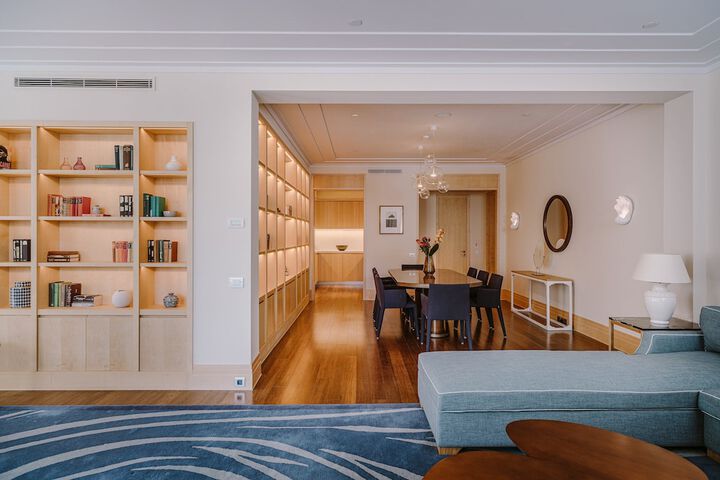 Room 19 of 232