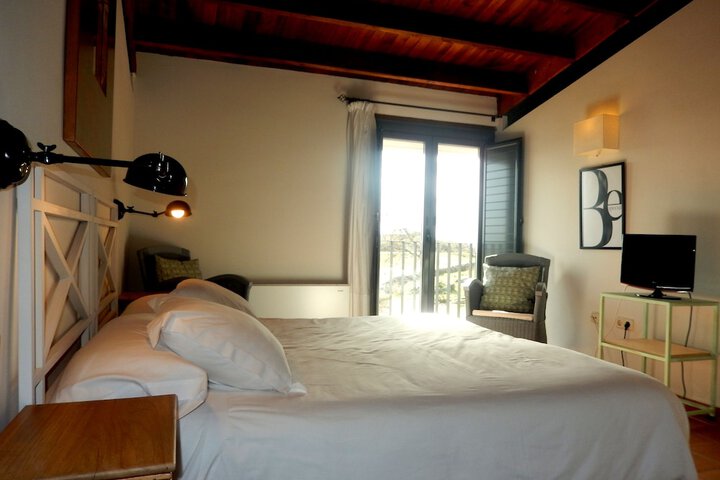 Room 21 of 43