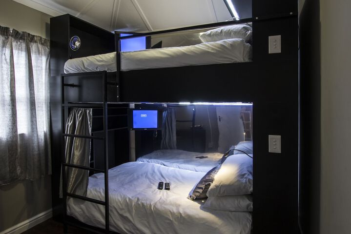 Room 14 of 40